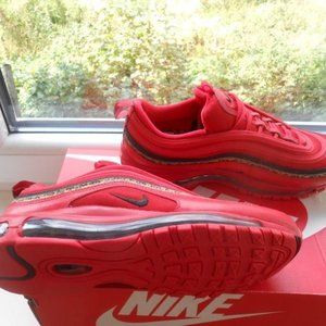 NIKE AIR MAX 97